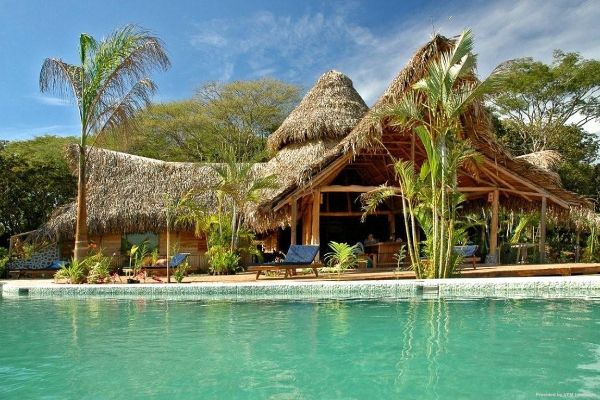 EL SABANERO ECO LODGE (Tamarindo)